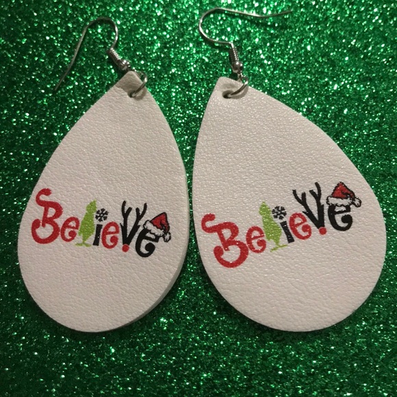 Unlisted Jewelry - BELIEVE Earrings Grinch Christmas